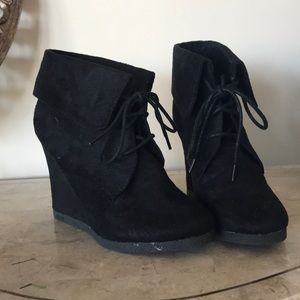 Size 7 Black Booties!